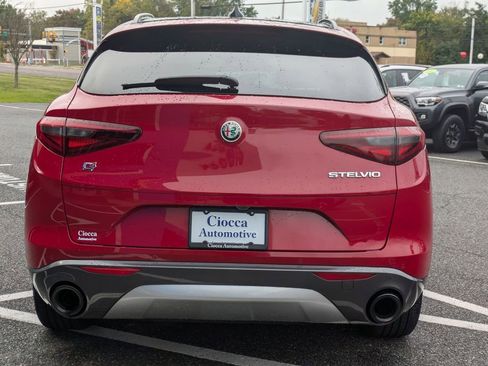 Used 2022 Alfa Romeo Stelvio Ti image 6