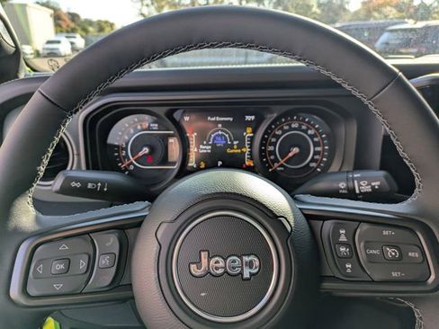 New 2026 Jeep Gladiator Mojave AWD/4WD image 28