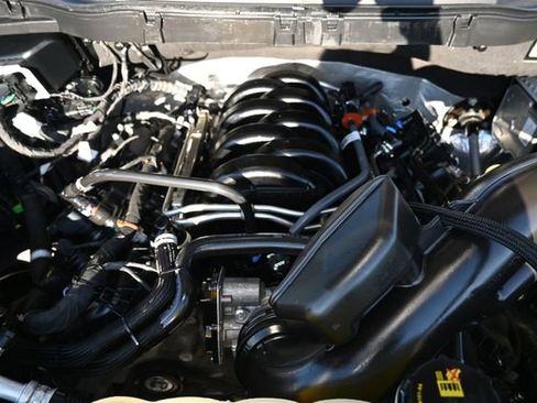 Used 2025 Ford F150 XLT w/ Equipment Group 301A Standard AWD/4WD image 17