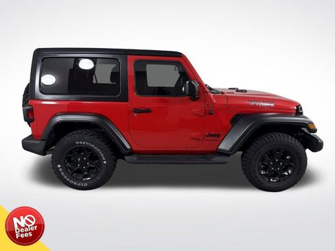 Used 2022 Jeep Wrangler Willys image 2