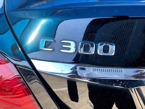 Used 2021 Mercedes-Benz C 300 Sedan w/ Premium Package image 10