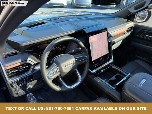 Used 2025 GMC Yukon Denali w/ Sun & Power Step Package image 33