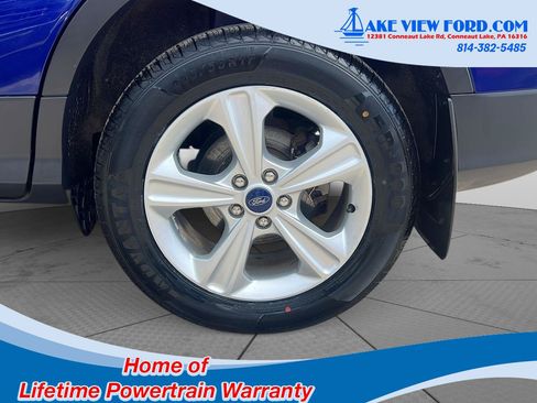Used 2016 Ford Escape SE FWD image 10