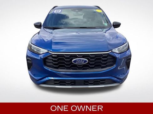 Used 2023 Ford Escape ST-Line w/ Tech Pack #1 AWD/4WD image 3