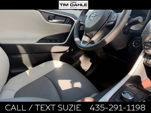 Used 2025 Toyota RAV4 Limited w/ Advanced Technology Package AWD/4WD image 16