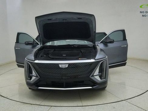 Used 2023 Cadillac Lyriq 2WD image 73