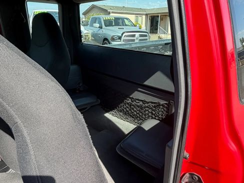 Used 2003 Ford Ranger XL AWD/4WD image 10