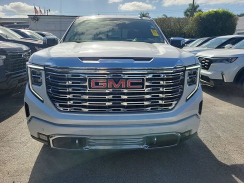 Used 2024 GMC Sierra 1500 Denali w/ Technology Package image 4
