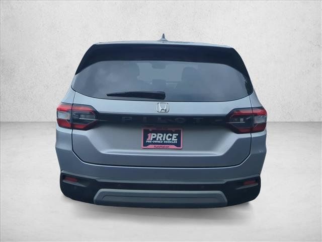 Used 2024 Honda Pilot EX-L image 7