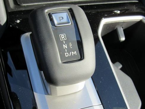 New 2026 Mitsubishi Outlander SEL FWD image 19