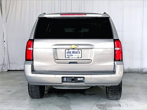 Used 2017 Chevrolet Tahoe LT image 3