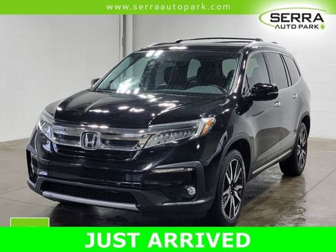 Used 2019 Honda Pilot Touring image 1