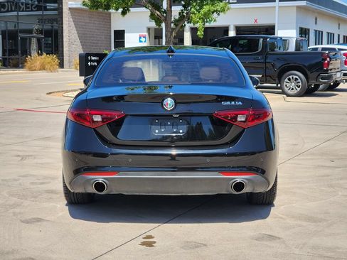 Used 2021 Alfa Romeo Giulia Sprint w/ Sun & Sound Package RWD image 13
