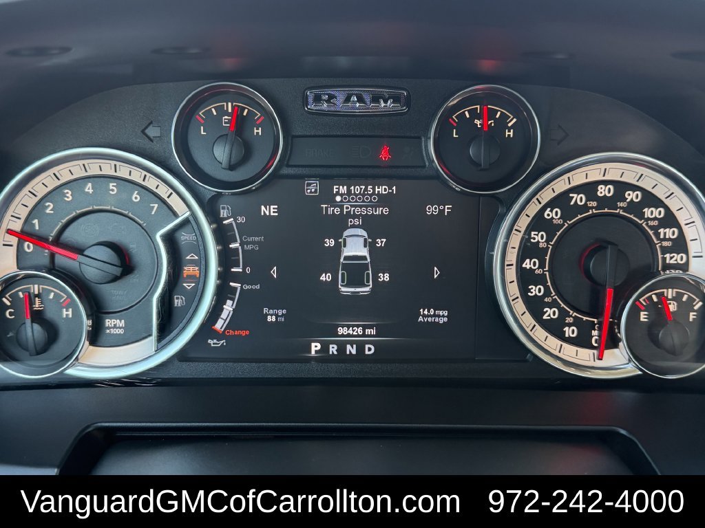 Used 2018 RAM 1500 Laramie w/ Convenience Group AWD/4WD image 16
