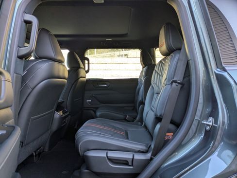 New 2026 Nissan Armada PRO-4X AWD/4WD image 10