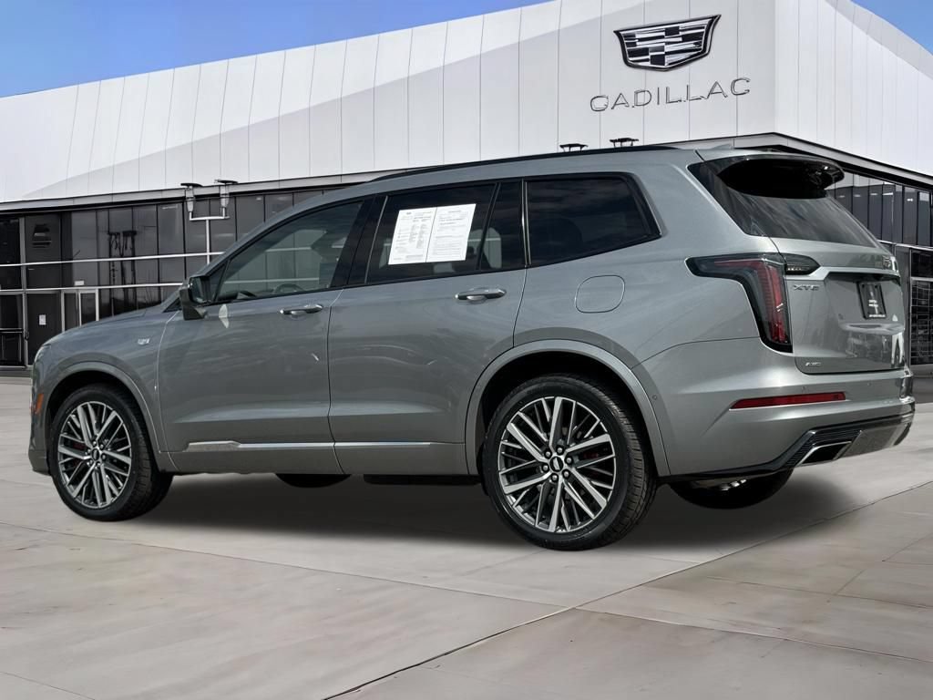 Certified 2024 Cadillac XT6 Sport w/ Technology Package AWD/4WD image 5