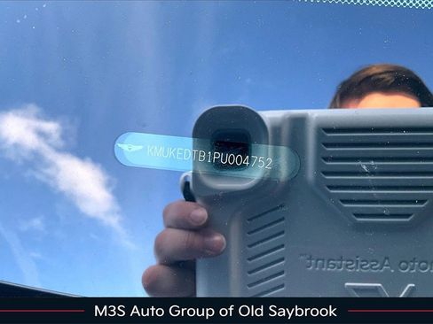 Used 2023 Genesis GV60 Performance image 19