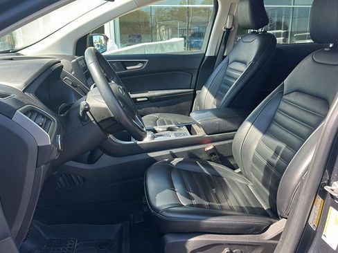 Used 2022 Ford Edge SEL w/ Convenience Package AWD/4WD image 9