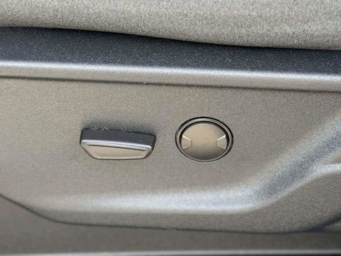 Used 2024 Ford F250 XLT w/ FX4 Off-Road Package image 28