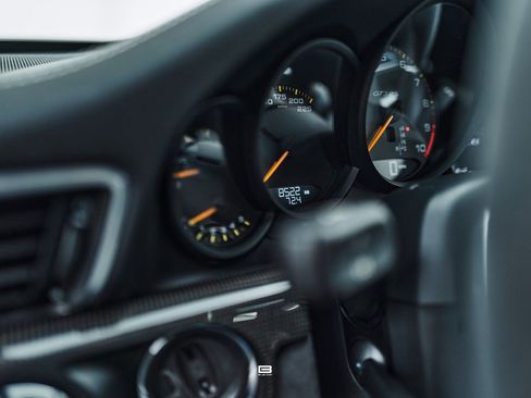 Used 2016 Porsche 911 GT3 RS image 27