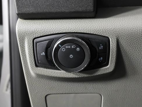 Used 2020 Ford F250 XL w/ Power Equipment Group RWD image 23