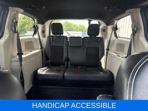 Used 2017 Dodge Grand Caravan SXT FWD image 23