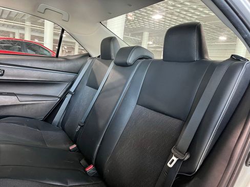 Used 2014 Toyota Corolla S FWD image 33