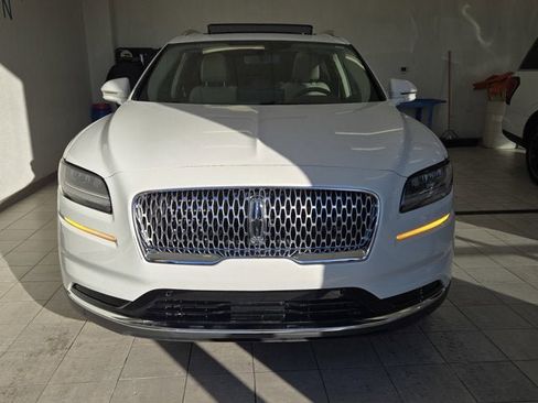 Used 2023 Lincoln Nautilus Reserve w/ Equipment Group 201A image 2