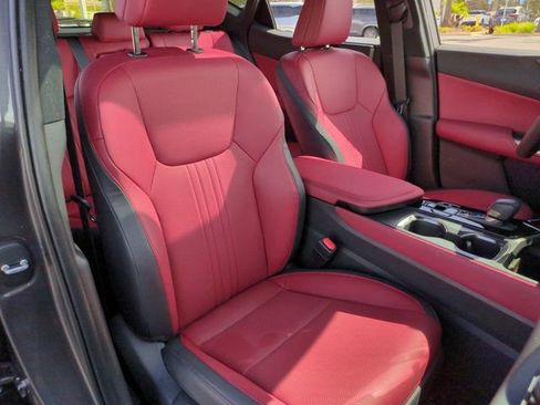 Used 2025 Lexus NX 250 FWD image 29