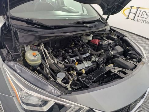 Used 2021 Nissan Versa S FWD image 33