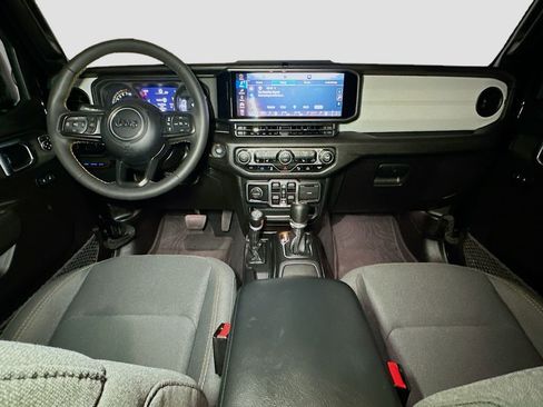 Used 2024 Jeep Wrangler Unlimited w/ Convenience Group AWD/4WD image 9
