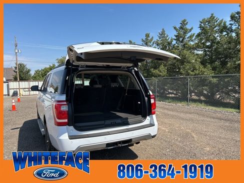 Used 2020 Ford Expedition Max XLT image 39