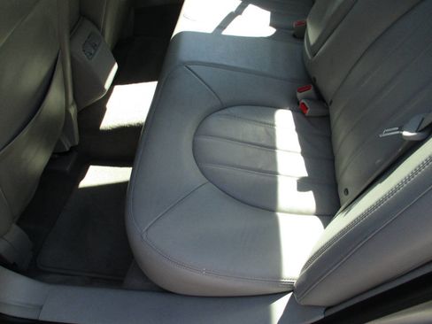 Used 2007 Buick Lucerne CXL w/ Luxury Package image 6