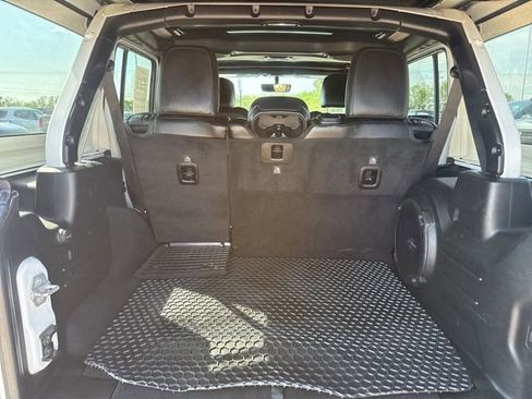 Used 2020 Jeep Wrangler Unlimited Rubicon AWD/4WD image 39