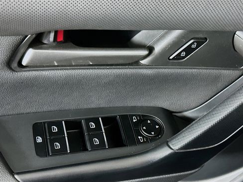 Used 2025 MAZDA CX-50 AWD 2.5 S w/ Preferred Package image 15