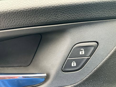 Used 2022 Chevrolet TrailBlazer RS image 12