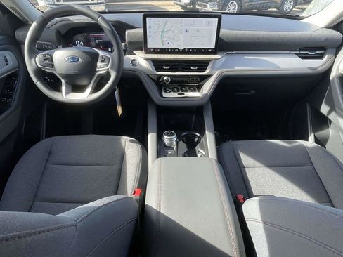 New 2026 Ford Explorer Active image 11