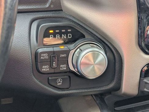 Used 2020 RAM 1500 Laramie image 27