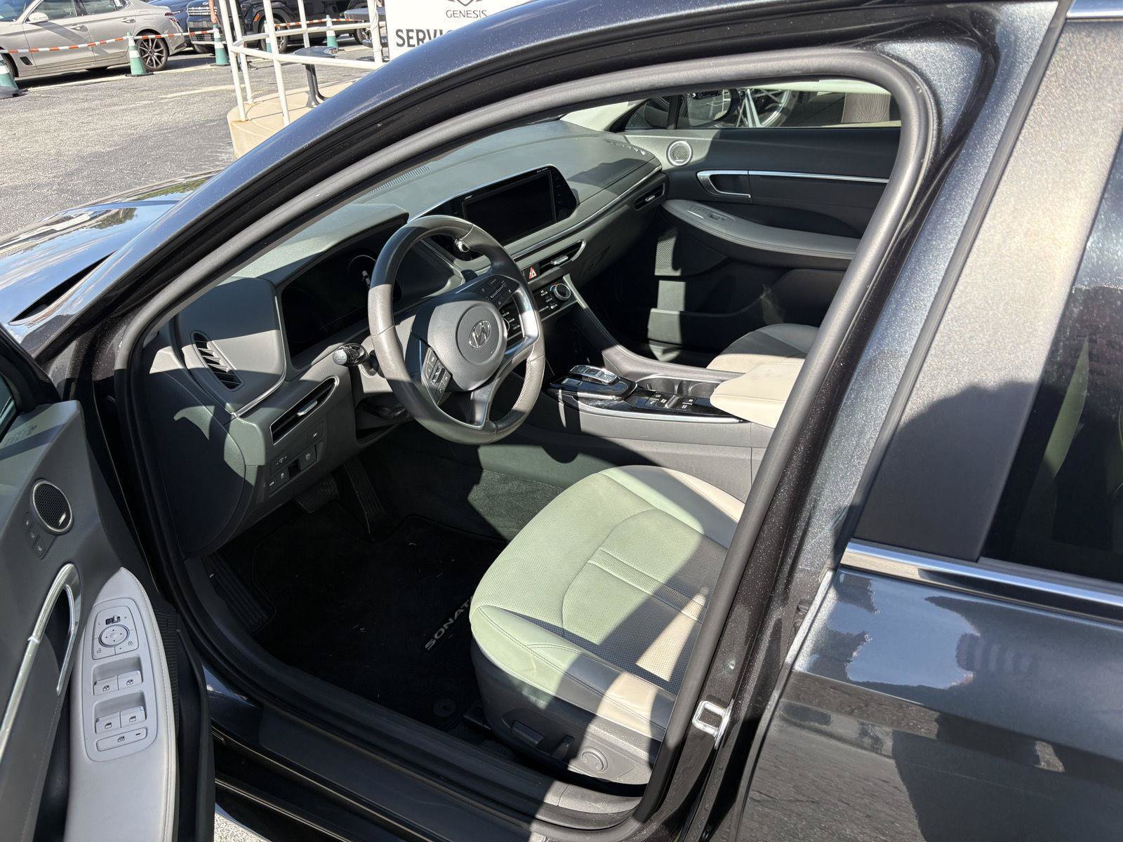 Used 2022 Hyundai Sonata Limited FWD image 21