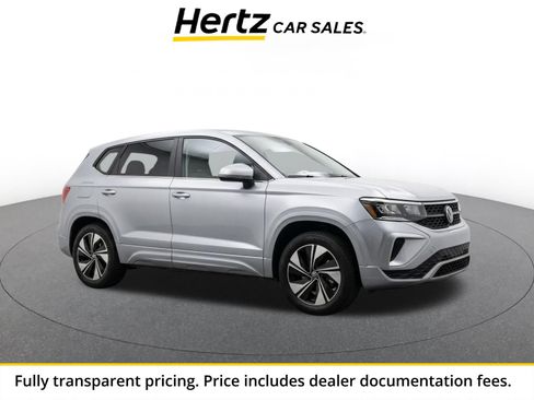 Used 2026 Volkswagen Taos SE AWD/4WD image 1
