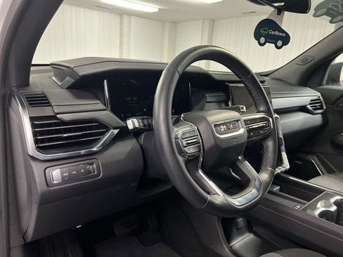 Certified 2025 GMC Acadia Elevation image 10