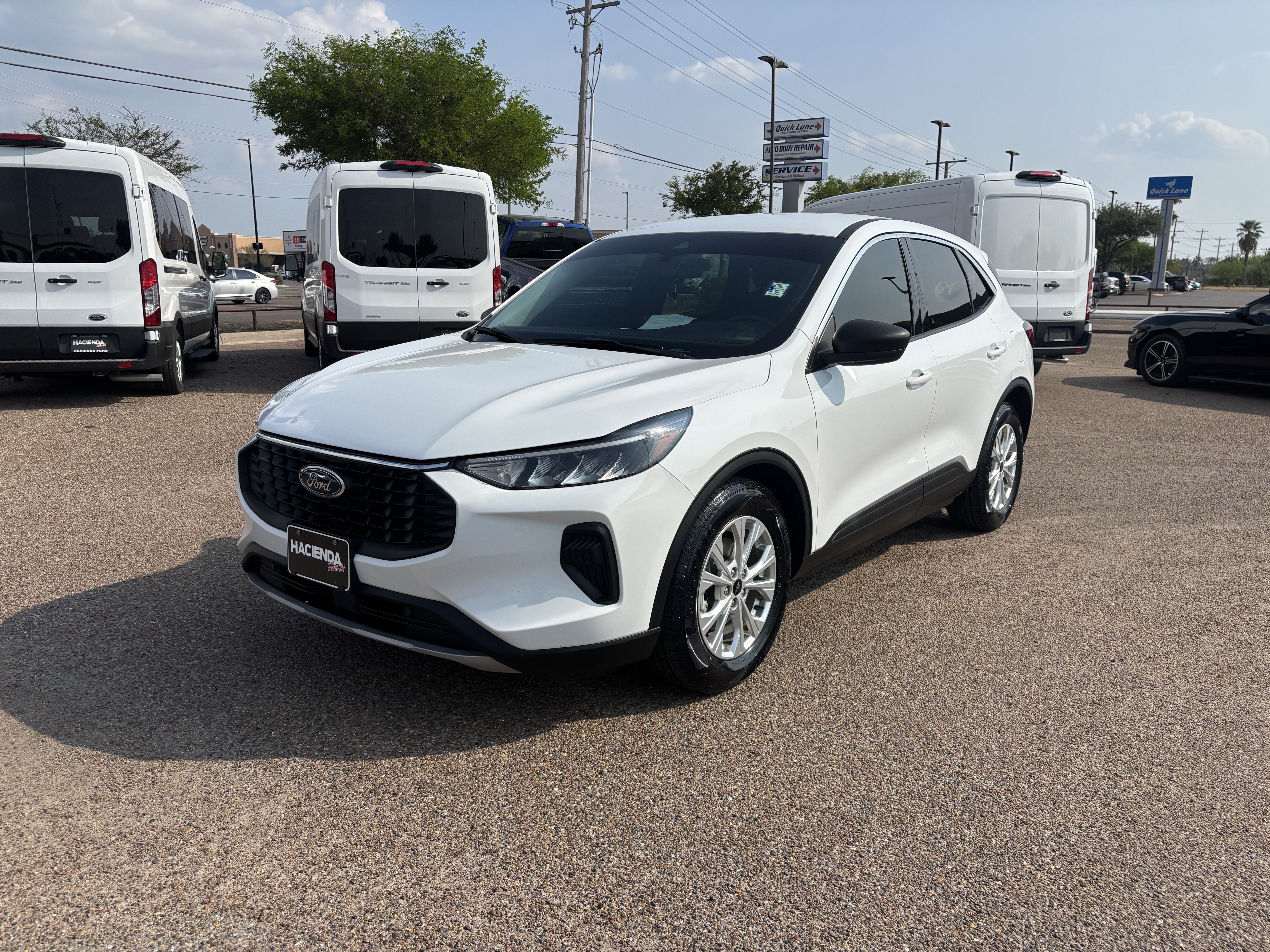 Used 2023 Ford Escape Active FWD image 1