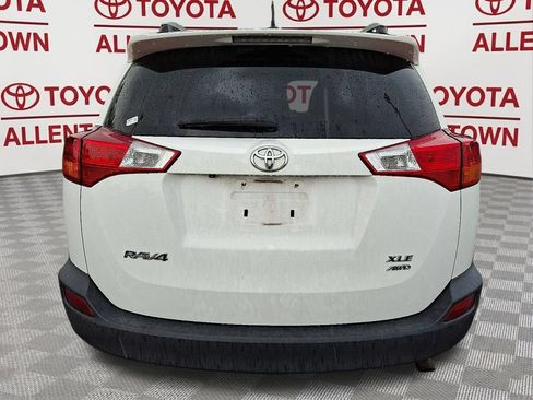 Used 2014 Toyota RAV4 XLE AWD/4WD image 6