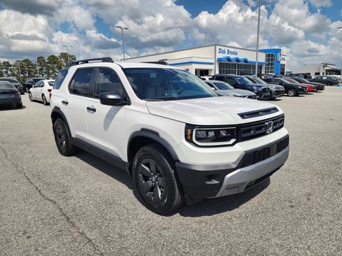 Certified 2026 Honda Passport RTL image 2