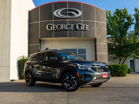 New 2026 Kia Seltos S image 1