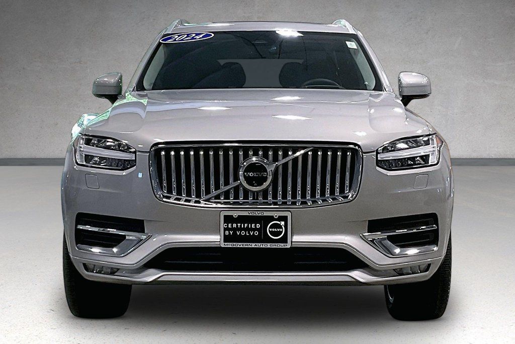 Certified 2024 Volvo XC90 B6 Ultimate w/ Protection Package Premier AWD/4WD image 2