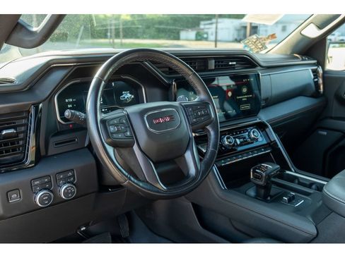 Used 2023 GMC Sierra 1500 AT4 AWD/4WD image 11