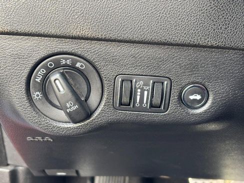 Used 2020 Dodge Charger Scat Pack w/ Driver Convenience Group image 19