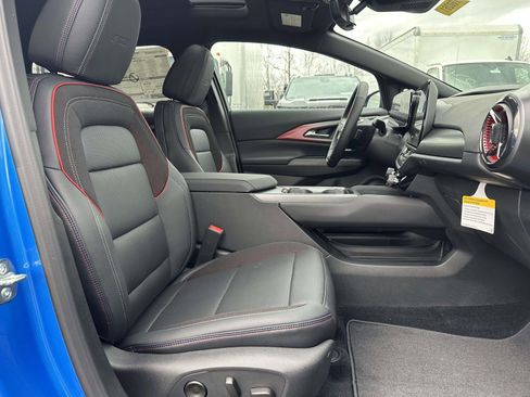 New 2026 Chevrolet Equinox EV RS image 25