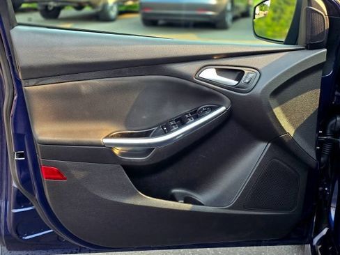 Used 2016 Ford Focus ST FWD image 31